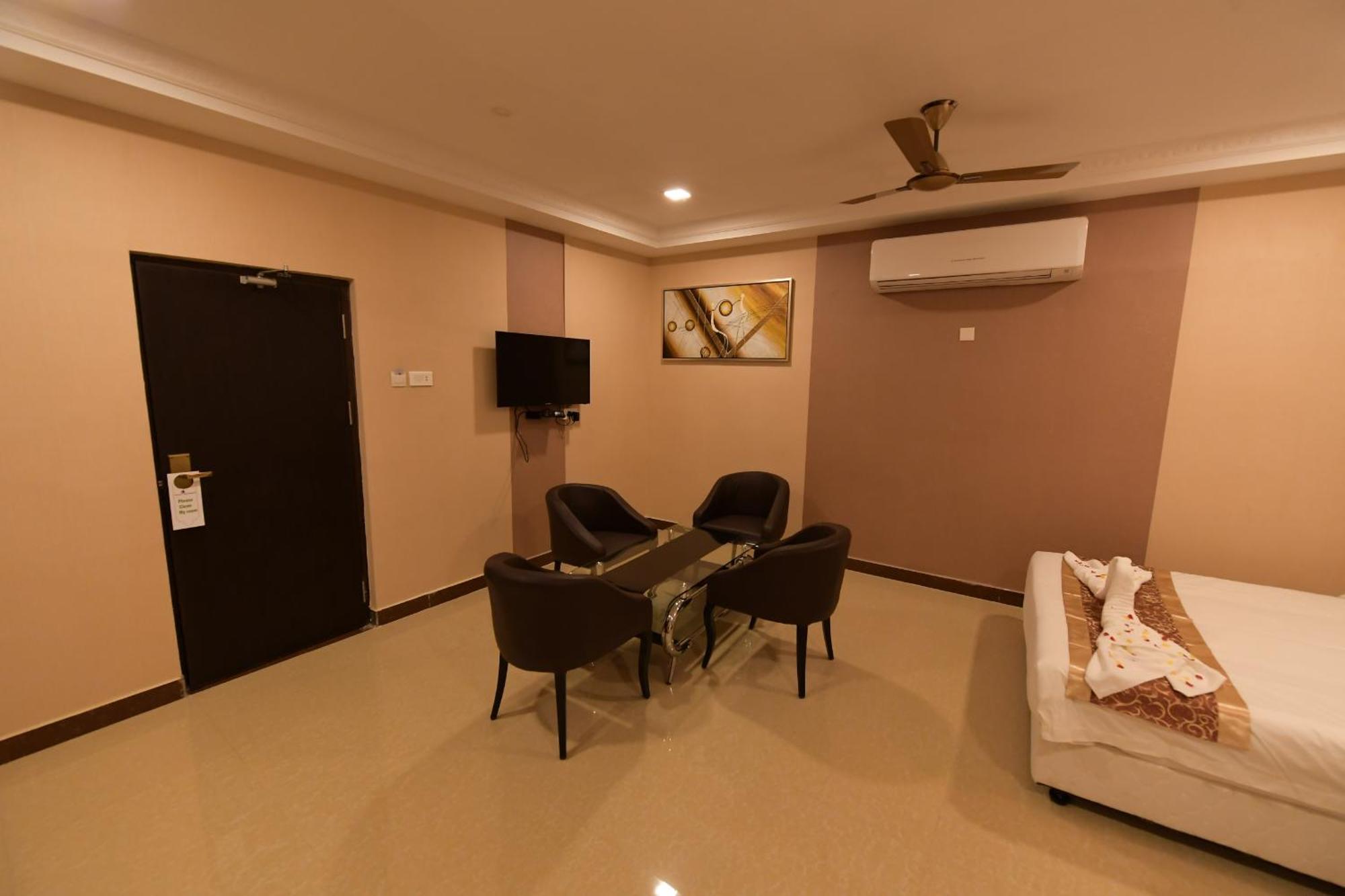 Coastal Grand Hotel Sampath Tiruchirappalli 外观 照片