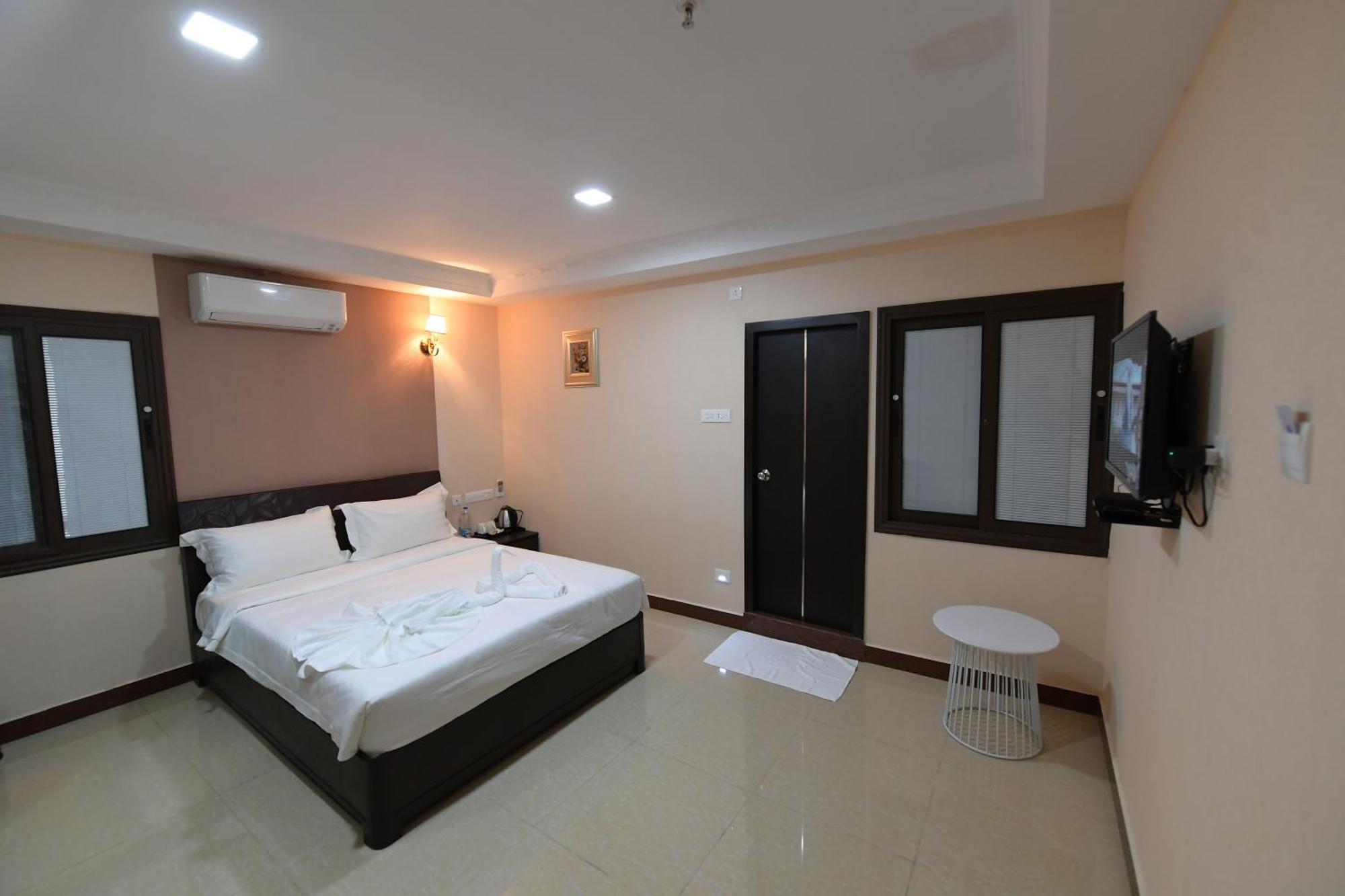 Coastal Grand Hotel Sampath Tiruchirappalli 外观 照片