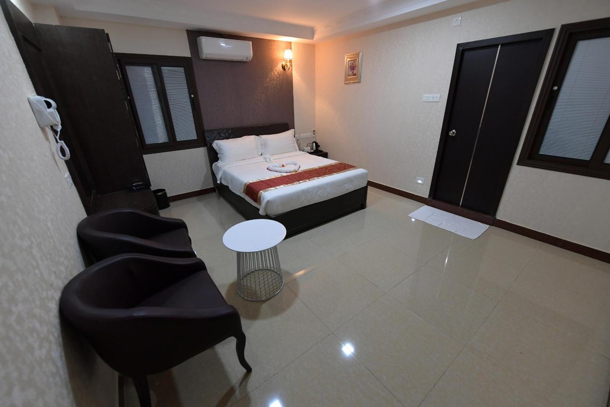 Coastal Grand Hotel Sampath Tiruchirappalli 外观 照片